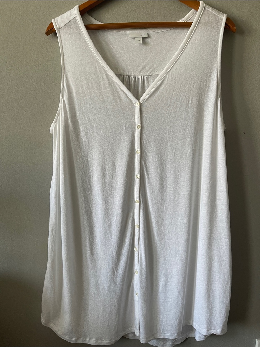 J. Jill White linen modal Sleeveless V-Neck Button-Front Tunic